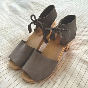 Bryr Clogs, Hannah Spanish tow, high heel, in Spanish Grey, size 39/ size 8.5/9